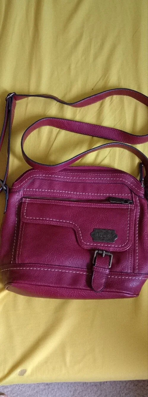 B.O.C Born Concepts burgundy faux leather crossbody bag with a front buckle deta - Picture 2 of 7